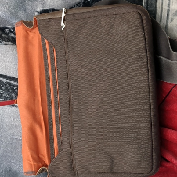 Knomo London Messenger bag - Picture 12 of 16